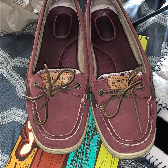 Sperry - Picture 3 of 3